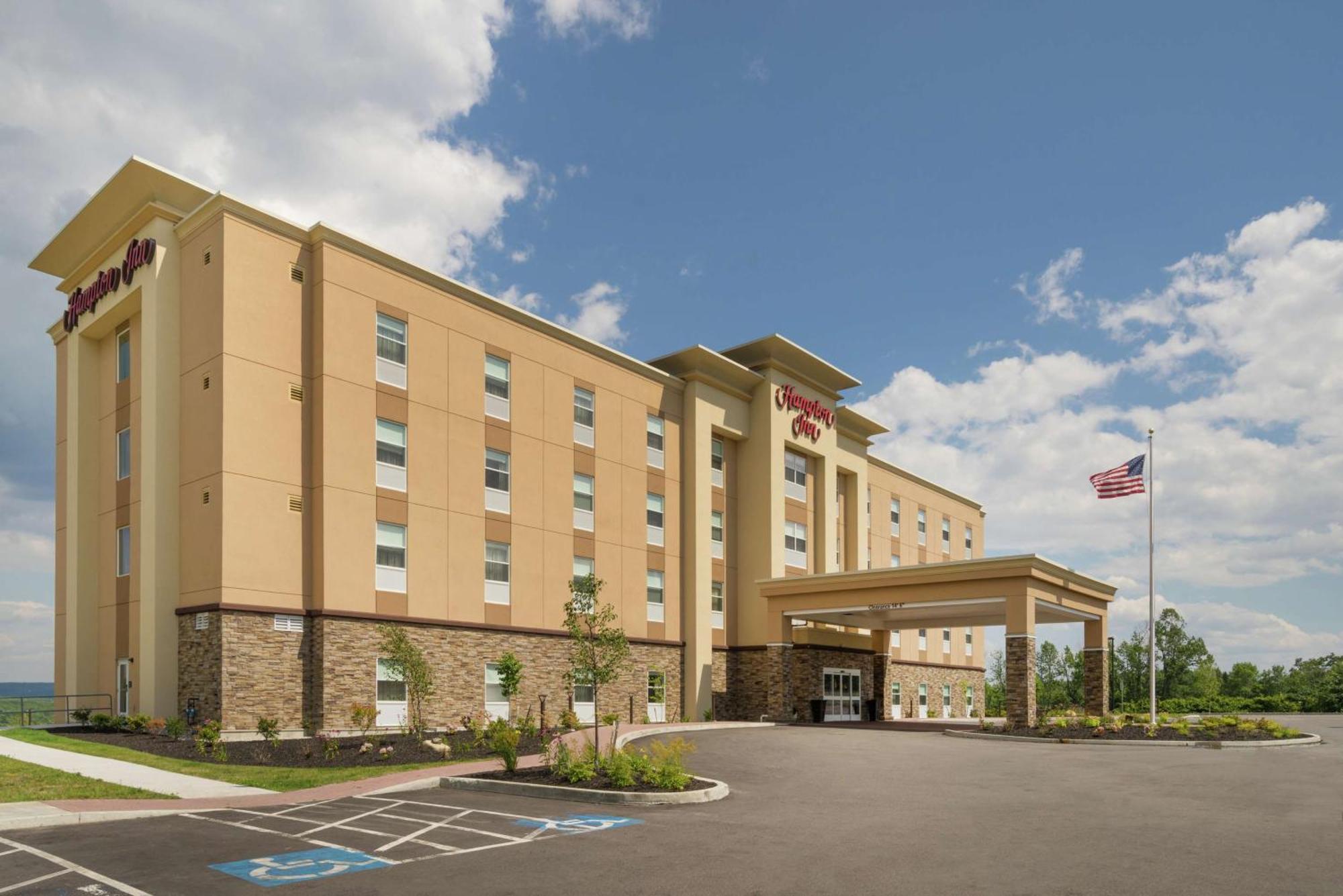 Hampton Inn By Hilton Oxford, Me Екстер'єр фото